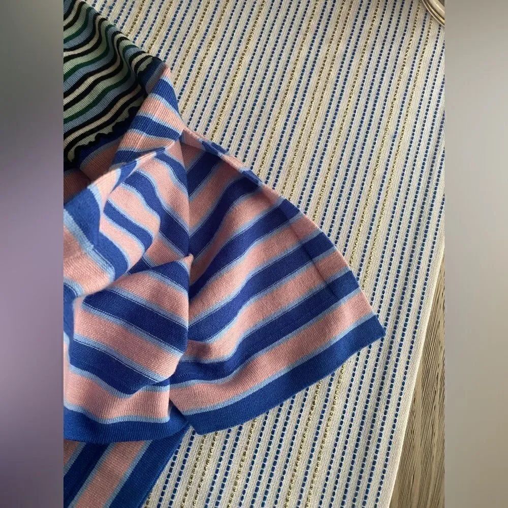 Marni Uniqlo multicolored skirt
in stripes size small - Picture 9 of 11